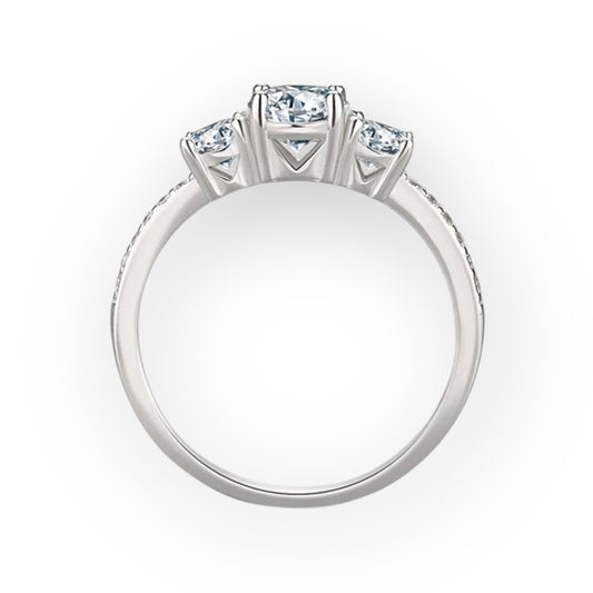 “925 sterling silver ring with emerald-cut zircon, dazzling wedding fine jewelry.”