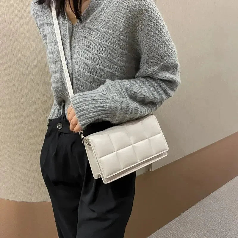 “Trendy PU leather crossbody bag, elegant design, perfect for women’s daily style.”