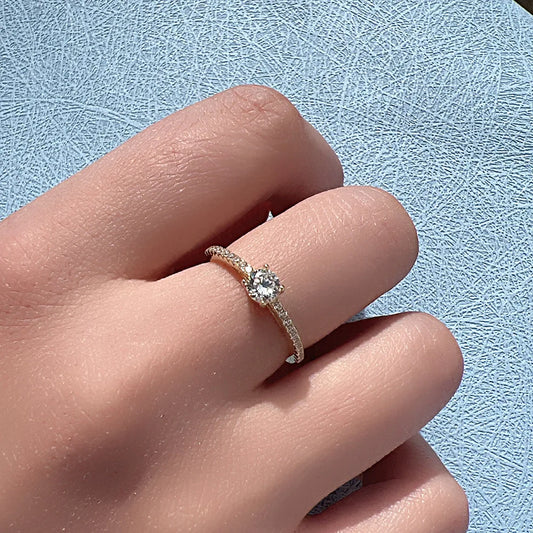 “925 sterling silver ring with 0.3CT moissanite, simple and sparkling design.”