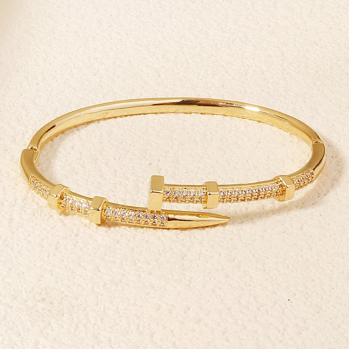 “Trendy zircon screw bracelet for women, perfect gift for everyday and parties.”