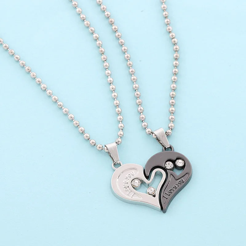 “Simple Couple Pendant Necklace – Electrocardiogram & Magnetic Heart Design, Valentine’s Day Gift”
