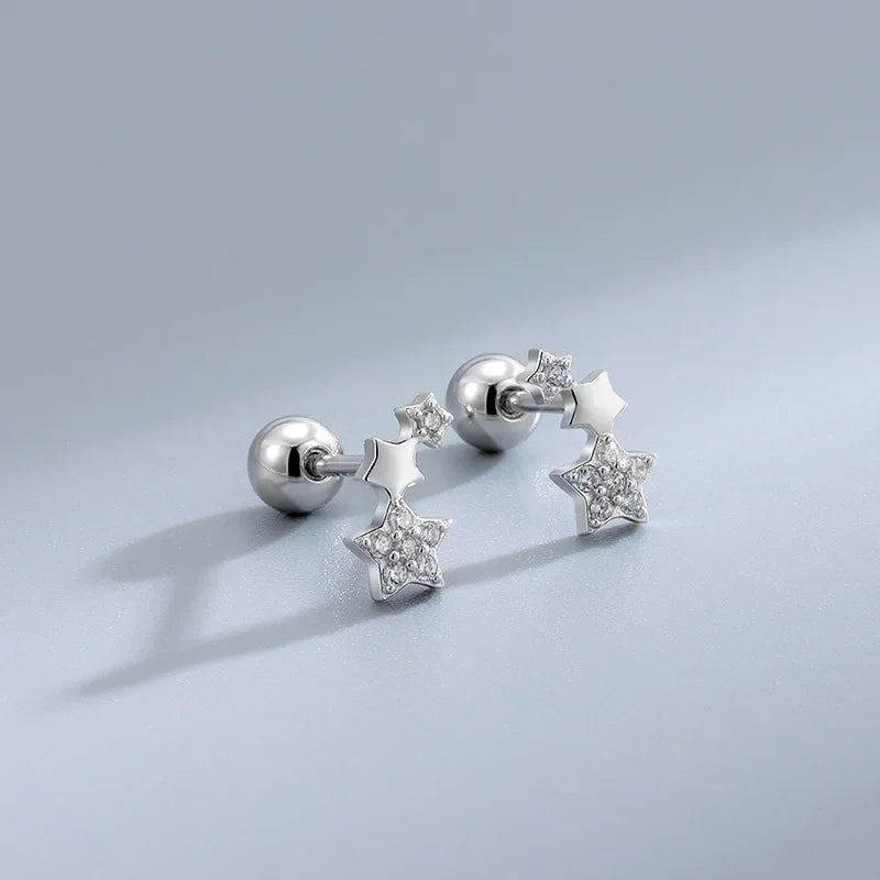 “Fashion heart stud earrings, hypoallergenic, perfect for cartilage piercings and gifts.”