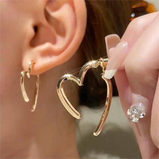 “Simple heart drop earrings, gold or silver, perfect wedding or gift jewelry.”
