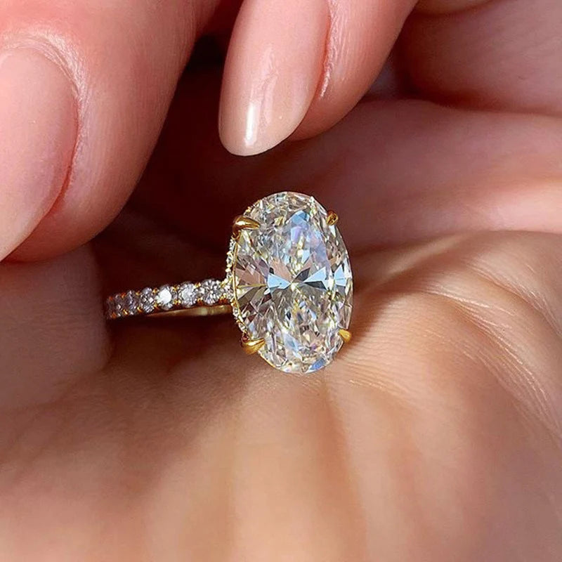 “Oval Finger Ring Band with Dazzling CZ Stone, Classic Wedding Anniversary Gift.”