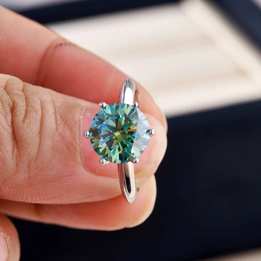 “1-5ct Moissanite Ring for Women GRA Certified 925 Sterling Silver Wedding Bands.”