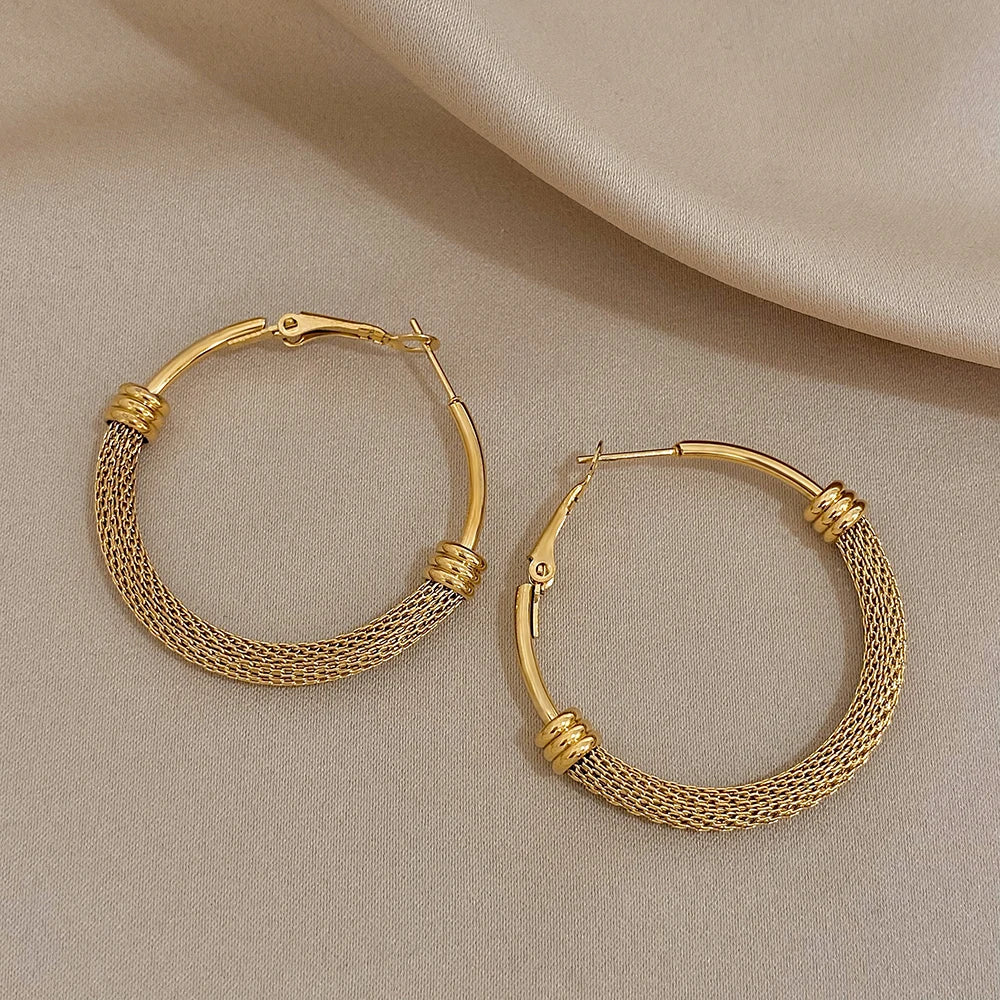 “Stainless steel gold geometric mesh hoop earrings, trendy stylish jewelry gift women.”
