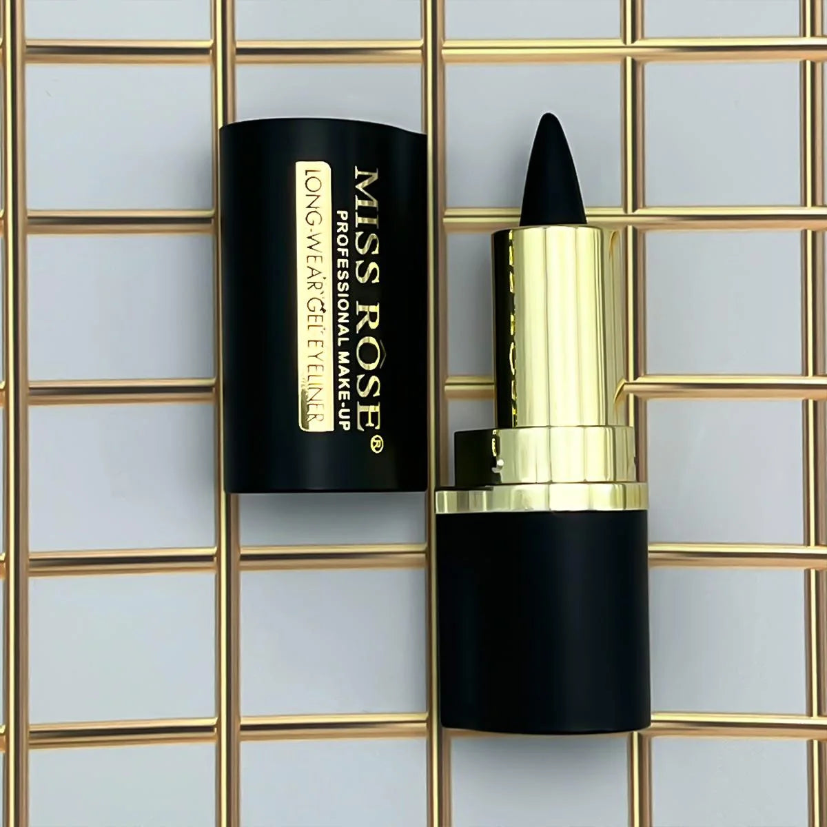“Creamy texture eyeliner, 1 or 2 counts, easy color, sweat-proof, daily makeup accessory.”