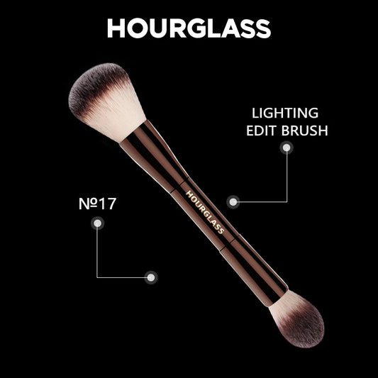 “Double-Head Lighting Edit Brush, Soft Fiber Hair, Fashion Design, Single Face Brush.”