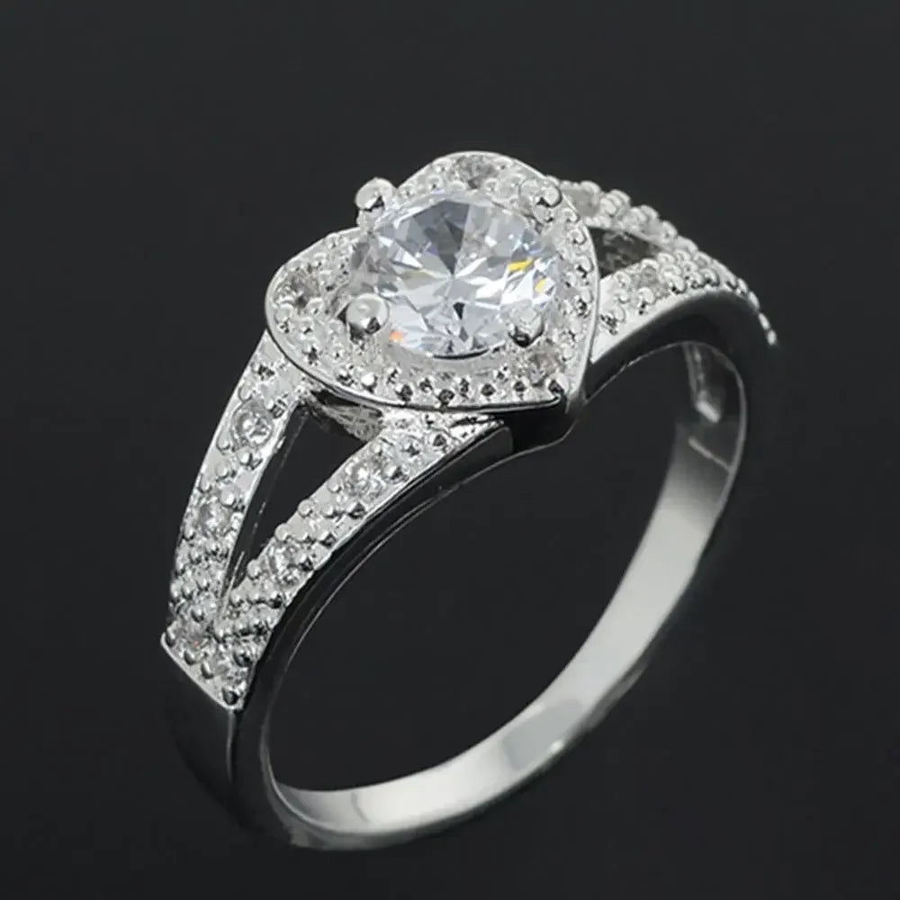 “Women’s 925 Sterling Silver Crystal Love Heart Ring – Bridal Wedding Jewelry”