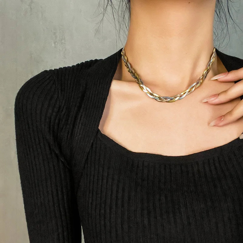 “316L Stainless Steel 3-in-1 Snake Chain Necklace & Bracelet Set - Waterproof Jewelry.”