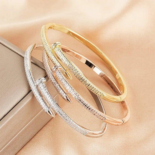 “Trendy zircon screw bracelet for women, perfect gift for everyday and parties.”