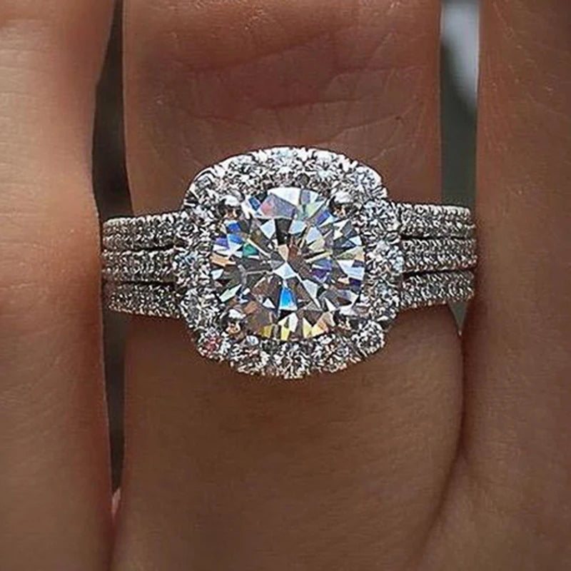 “Trendy Women’s Rings with Cubic Zirconia - Elegant for Engagements & Parties.”