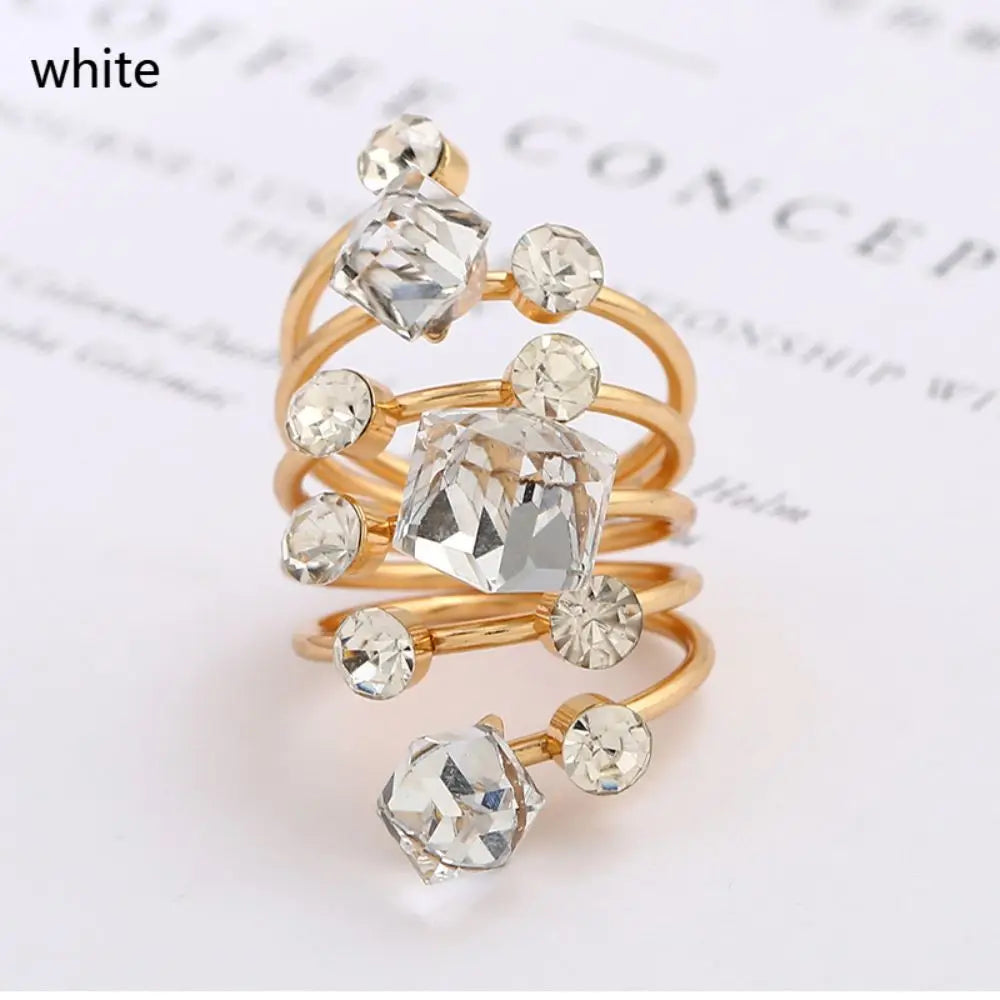 “Luxury Vintage Stone Ring - Antique Rhinestone & Crystal Wedding Ring for Women.”