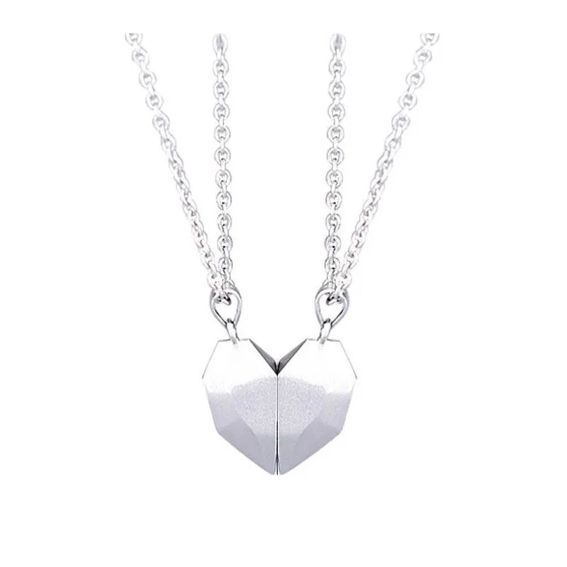“Simple Couple Pendant Necklace – Electrocardiogram & Magnetic Heart Design, Valentine’s Day Gift”