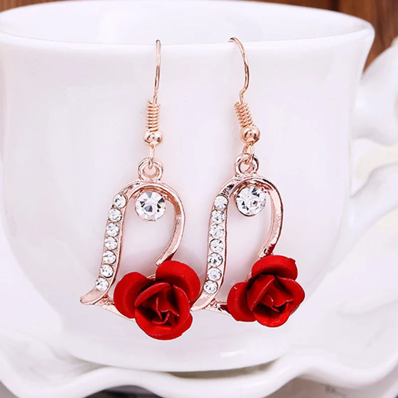 “New Fashion Red Rose Drop Earrings - Vintage Rhinestone Flowers for Weddings & Parties.”