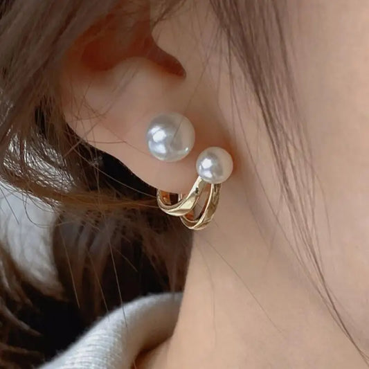 “Classic pearl earrings, vintage style, elegant gift for women and girls.”