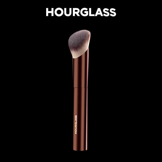 “Hourglass Makeup Brush No.21 Ambient Soft Glow Foundation Brush Soft Fiber Hair.”