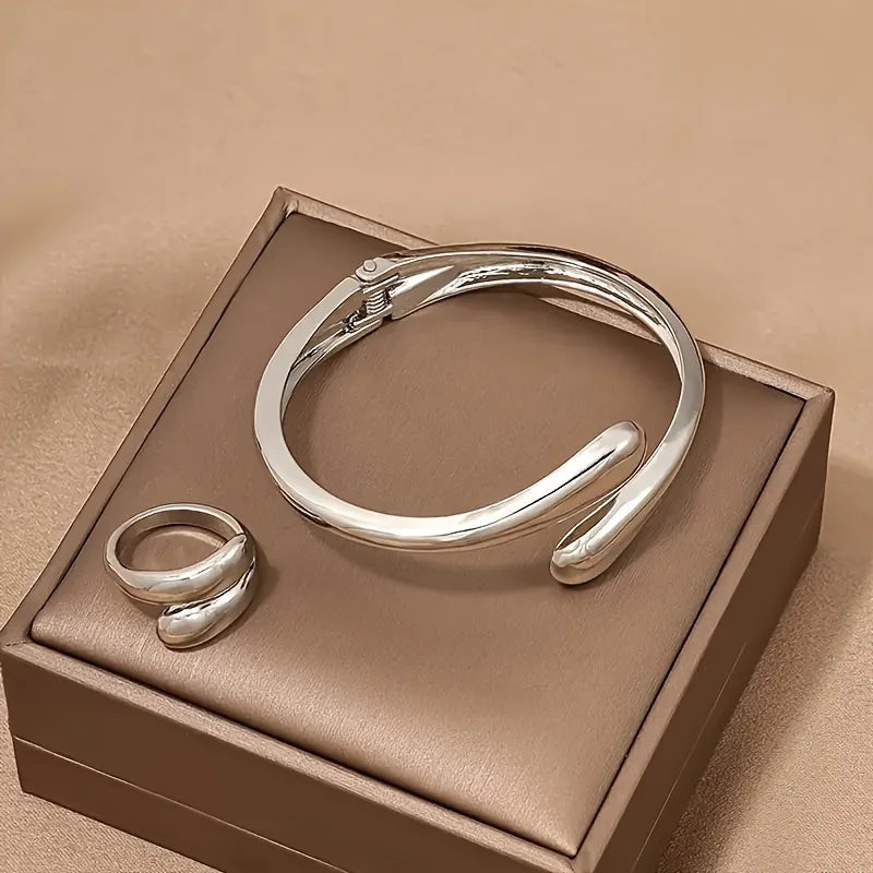 “Punk Water Drop Shaped Bracelet, Ring & Earring Set – Smooth, Versatile Fashion Jewelry for Women”
