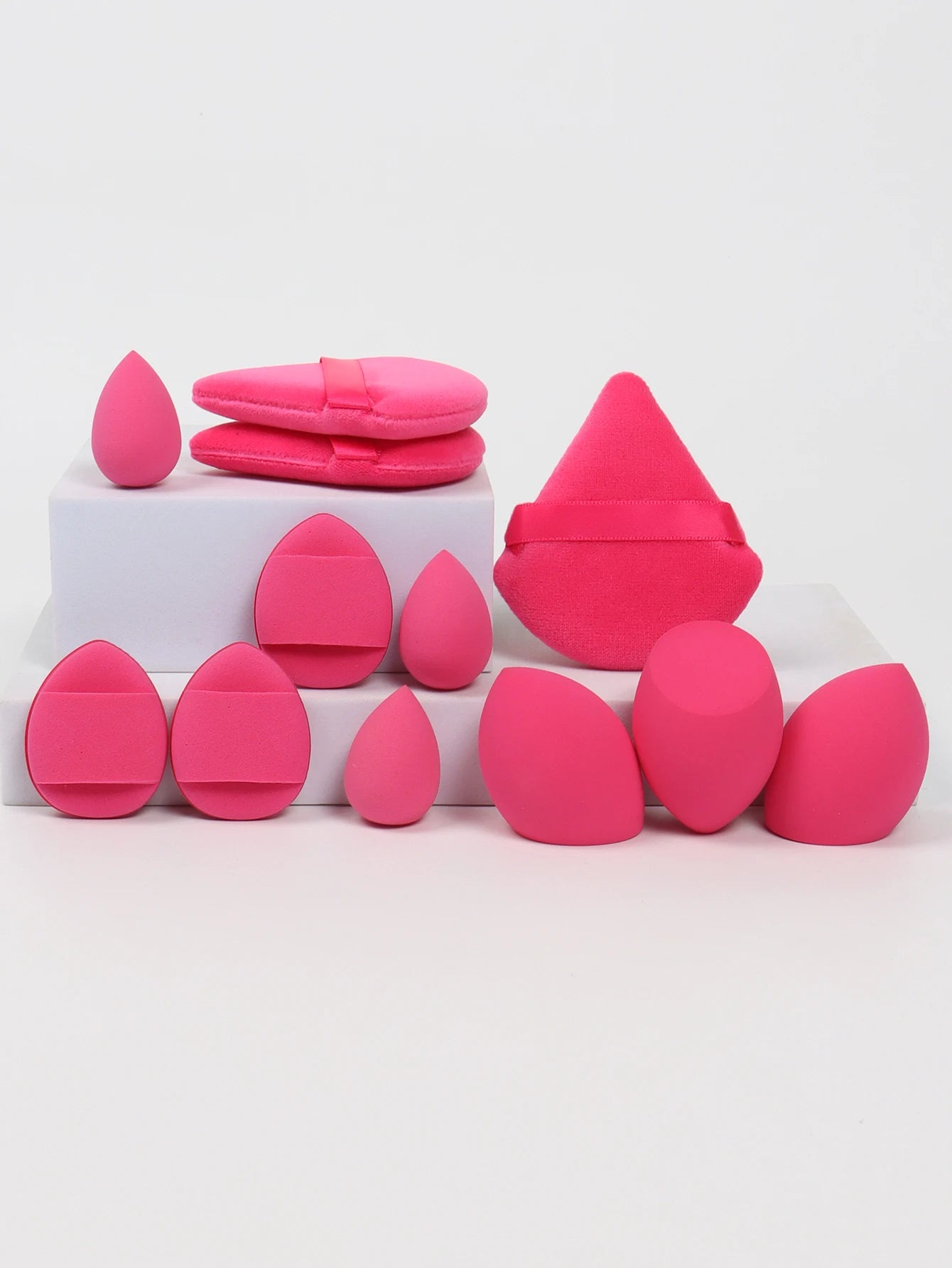 “12-piece makeup sponge set: powder puffs, air cushion puffs, and beauty eggs.”