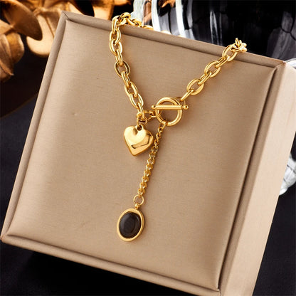 “316L Stainless Steel Necklace with Black Heart Pendant, Trendy OT-Buckle Chain.”