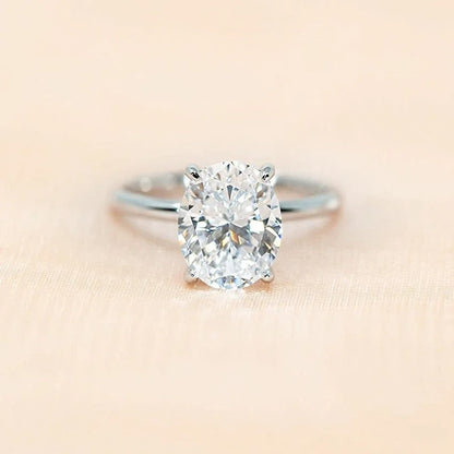 “3CT Oval Cut Cubic Zirconia Engagement Ring 925 Sterling Silver Wedding Jewelry.”