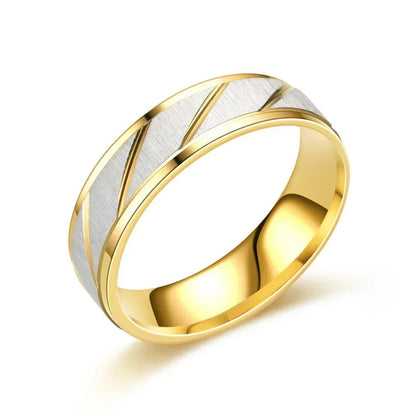 “Gold wave-pattern couple rings, stainless steel, perfect for weddings or promises.”