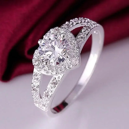 “Women’s 925 Sterling Silver Crystal Love Heart Ring – Bridal Wedding Jewelry”
