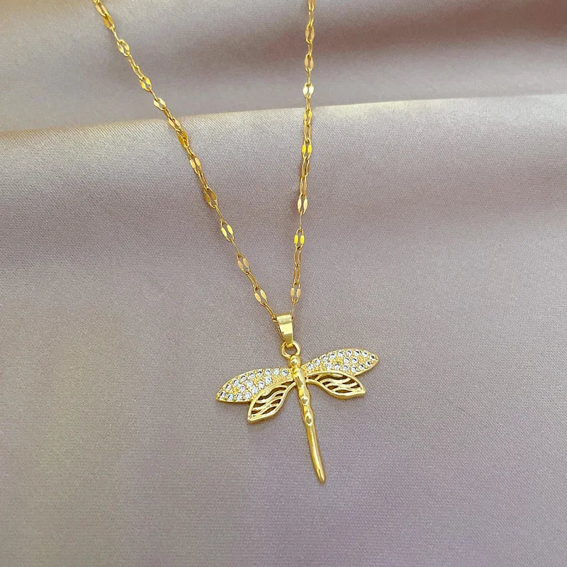 “316L stainless steel dragonfly pendant necklace, stylish, perfect gift for women.”