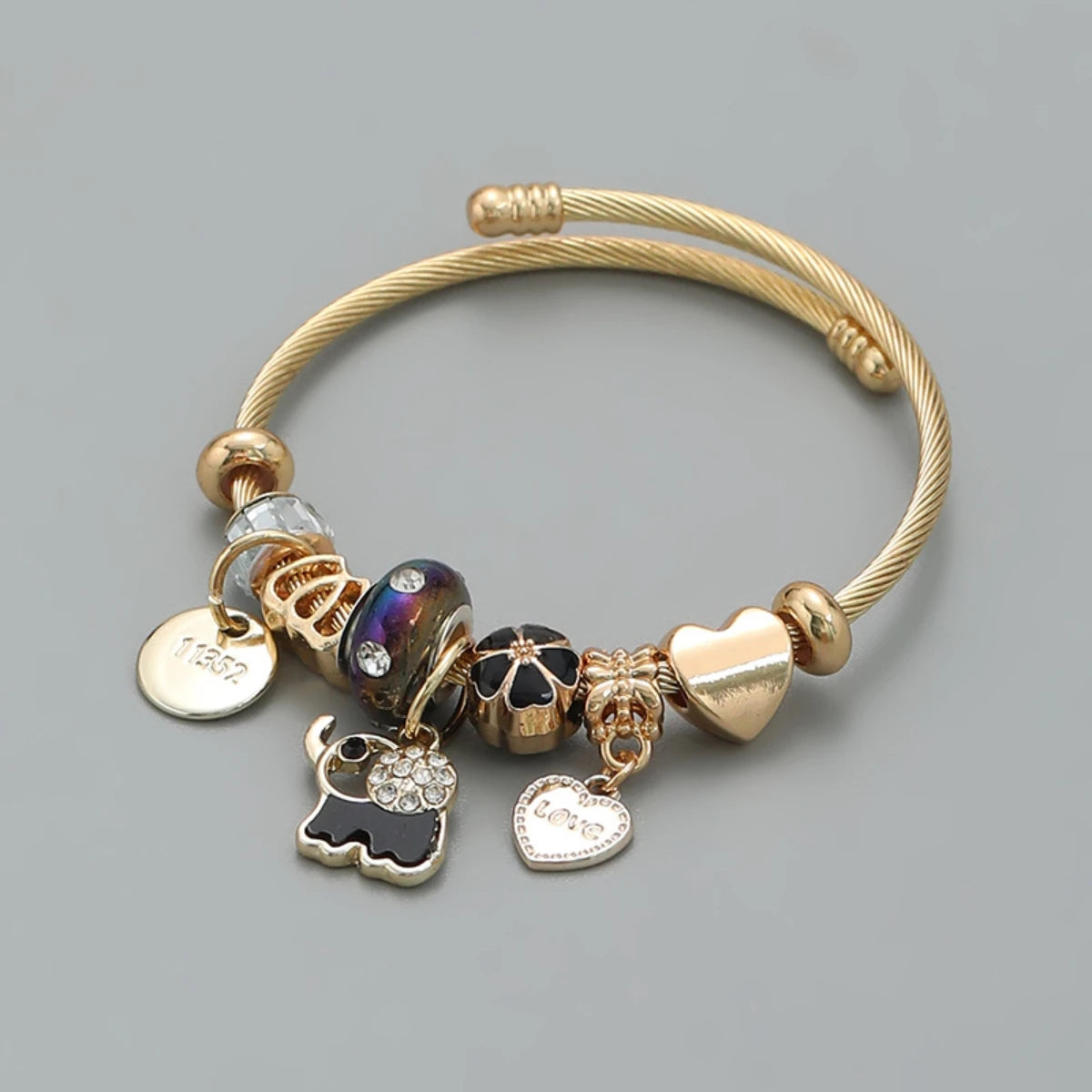 “Fashion Multi-Element Stainless Steel Circle Beaded Love Bracelet, Perfect Women’s Gift”