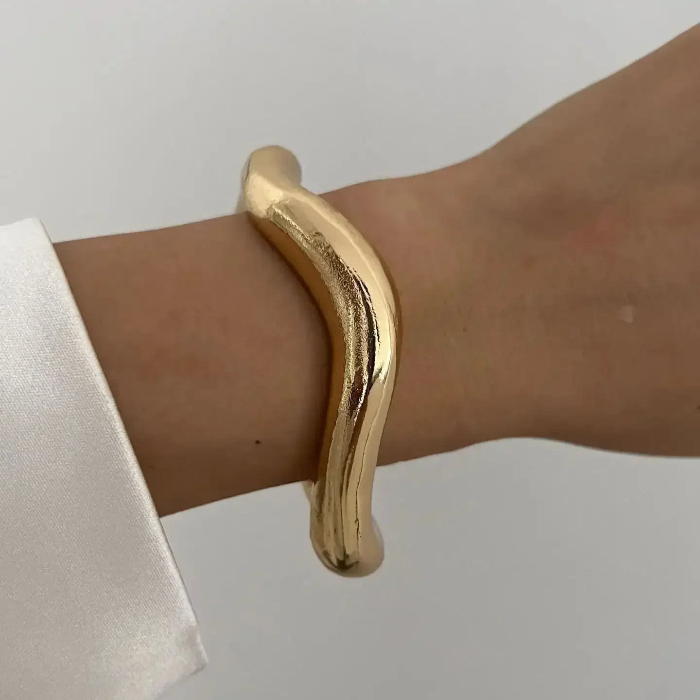 “Wide Cuff Bangles – Punk Gold & Silver Geometric Metal, Large Bracelets for Women ”