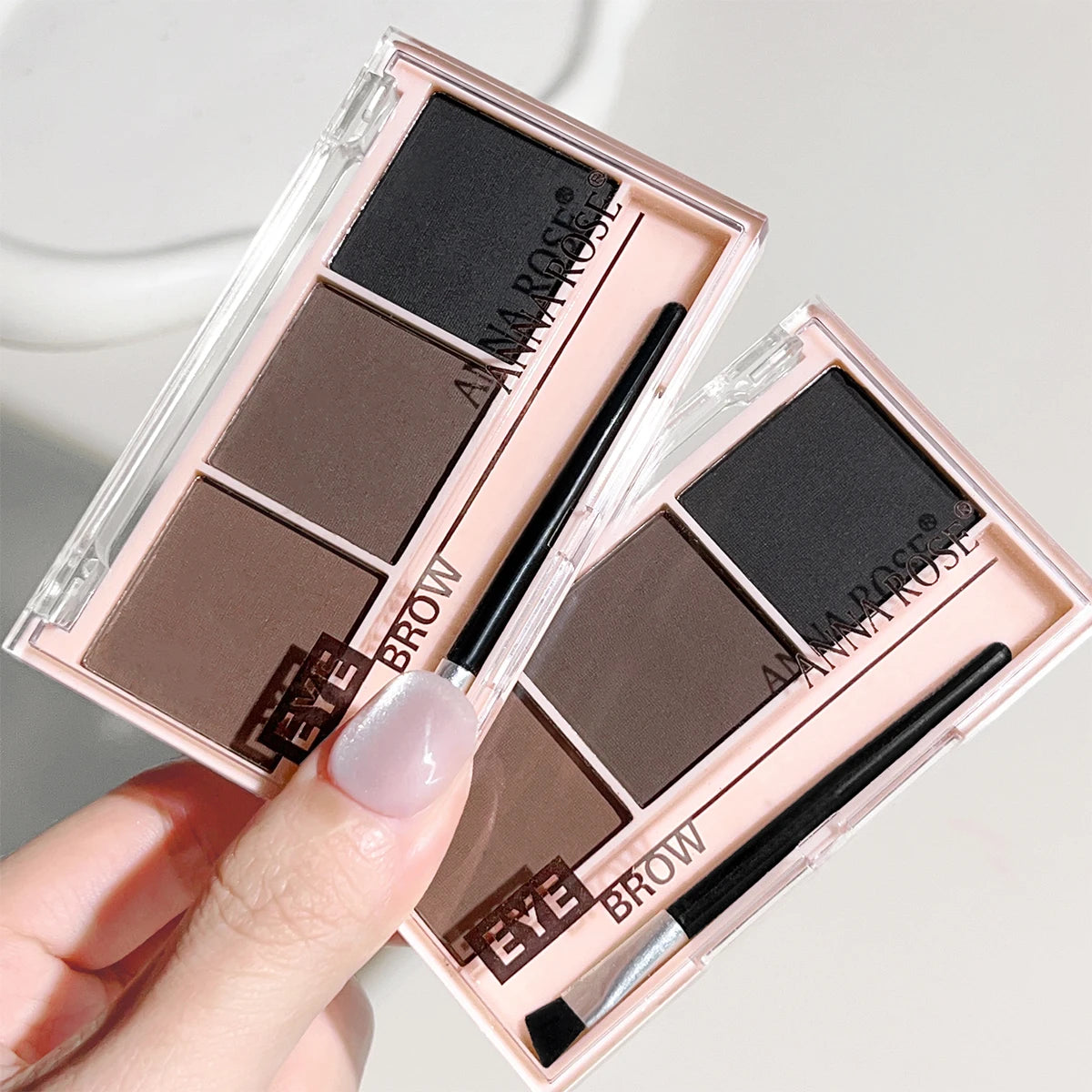 “3-Color Brow Powder Set with Brush, long-lasting, natural, versatile contour, color-resistant makeup.”