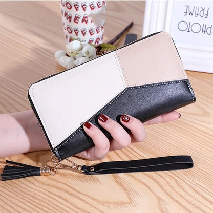 “Luxury women’s plaid handbag, stitching design, shoulder messenger tote, stylish and versatile.”