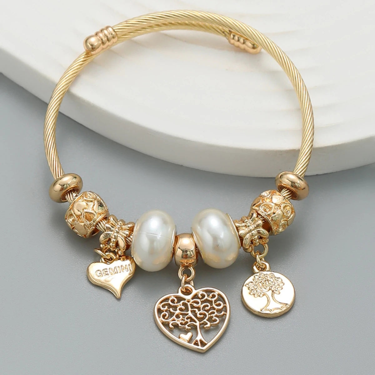 “Fashion Multi-Element Stainless Steel Circle Beaded Love Bracelet, Perfect Women’s Gift”