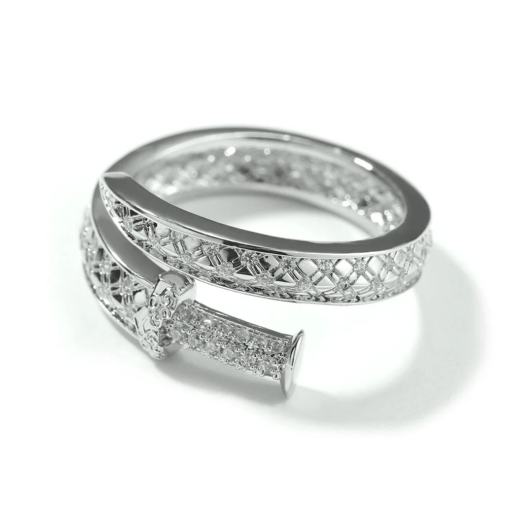 “Snake Ring – Micro Inlaid Zircon, Simple Design, Fashion Index Finger Ring for Women”