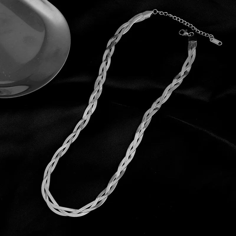 “316L Stainless Steel 3-in-1 Snake Chain Necklace & Bracelet Set - Waterproof Jewelry.”