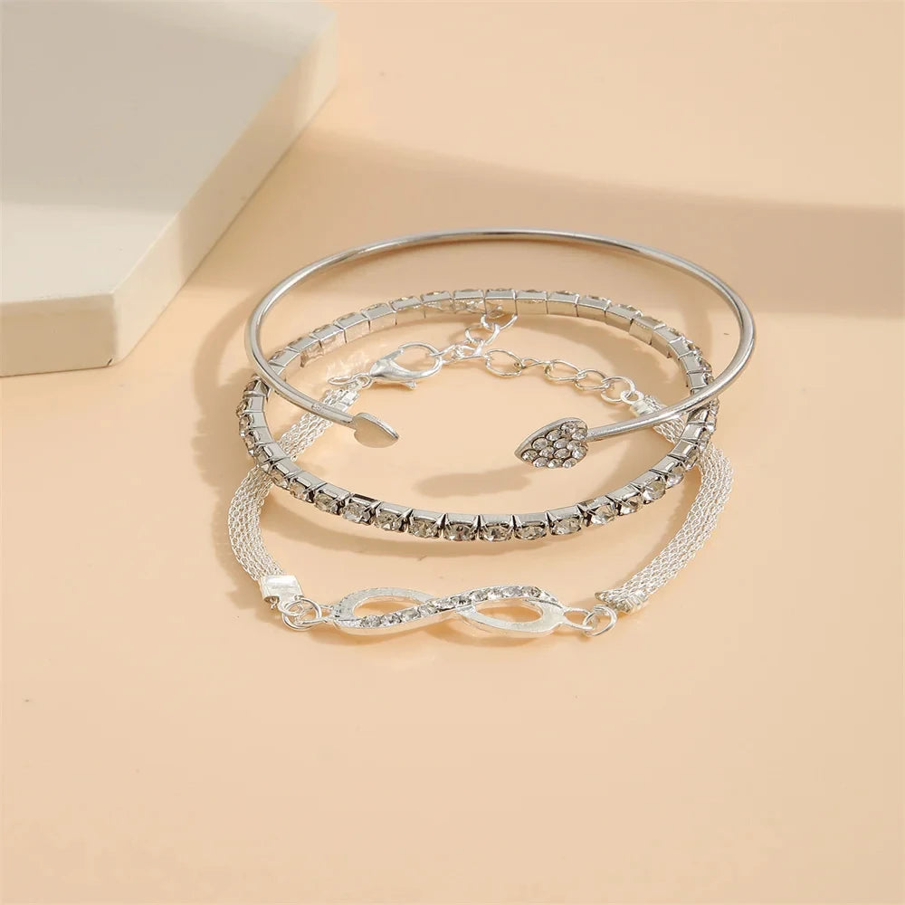 “Vintage Silver Crystal Heart Bracelet Set – Geometric Adjustable Infinity Cuff for Women”
