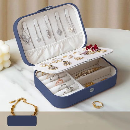“Portable Jewelry Box Organizer for Travel, Leather Case for Rings, Earrings, Necklaces”