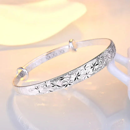“925 silver romantic gypsophila star bangle, elegant women’s bracelet, perfect for parties and weddings.”