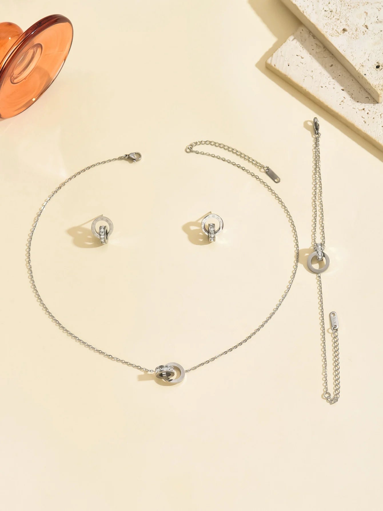 “Roman Style Jewelry Set – Double Ring Necklace, Bracelet & Earrings for Women”