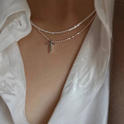 “Silver Sparkling Necklace for Women - Trendy Korean Choker Jewelry.”
