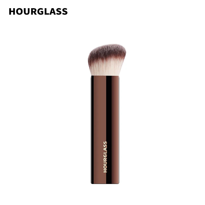 “Hourglass Makeup Brush No.20 Soft Fiber Hair Seamless Finish Foundation Brush”