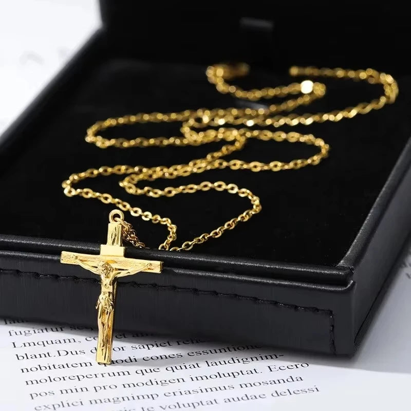 “UILZ Classic 316L Stainless Steel Pendant Necklace – 18K Gold Plated, Non-Fading for Women & Men”