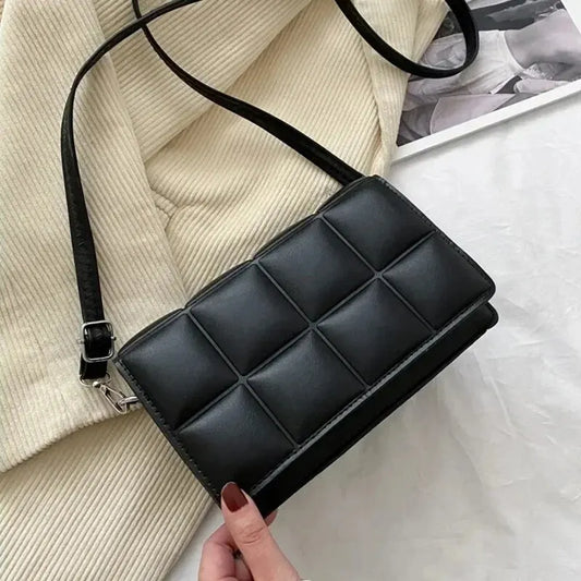 “Trendy PU leather crossbody bag, elegant design, perfect for women’s daily style.”