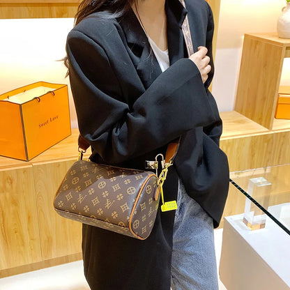 “luxury women’s clutch bag, designer crossbody purse, travel tote handbag, elegant and stylish.”