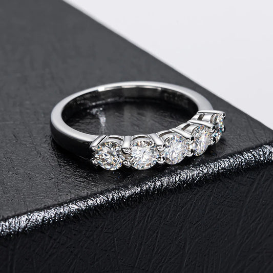 “4mm D Color VVS Moissanite Ring for Women, S925 Sterling Silver Wedding Band.”