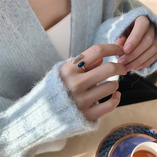“Adjustable Colorful Drip Glaze Ring for Women - Retro Gold Jewelry.”