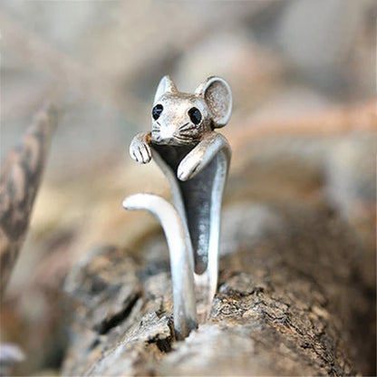 “Cute Mouse-Shaped Open Ring for Women - Antique Silver, Stylish Party Accessory.”