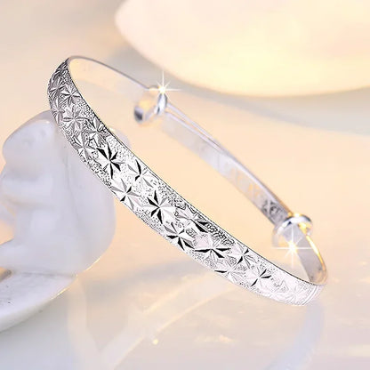 “925 silver romantic gypsophila star bangle, elegant women’s bracelet, perfect for parties and weddings.”