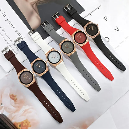 “Simple Roman Numerals Quartz Watch, Casual Silicone Strap, Stylish Ladies’ Wristwatch.”