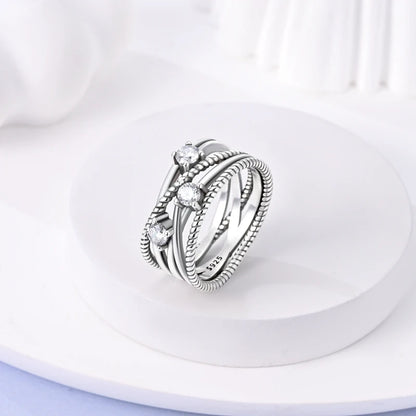 “925 Silver Zircon Star Ring - Geometric Design for Engagements & Valentine’s Gifts.”